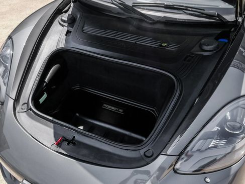 Used 2019 Porsche 718 Boxster RWD image 50
