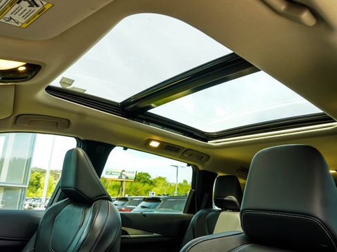 Used 2023 INFINITI QX60 Luxe w/ Cargo Package AWD/4WD image 42
