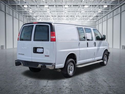 Used 2024 GMC Savana 2500 w/ Driver Convenience Package RWD image 5