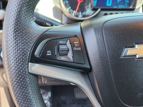 Used 2014 Chevrolet Sonic LT FWD image 18