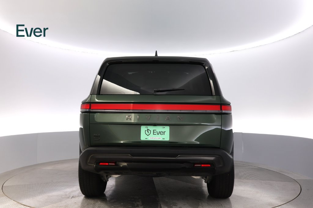 Used 2025 Rivian R1S Adventure Dual AWD/4WD image 15
