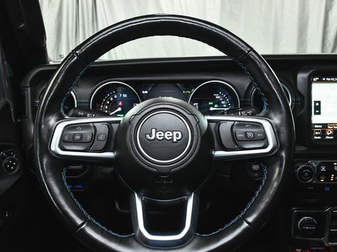 Used 2022 Jeep Wrangler Unlimited Rubicon 4xe w/ Cold Weather Group image 28