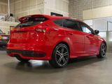 Used 2015 Ford Focus ST image 4