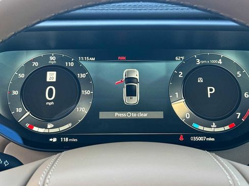 Used 2023 Land Rover Range Rover Sport SE Dynamic image 25