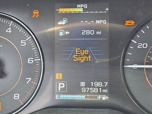 Used 2018 Subaru Crosstrek 2.0i Premium w/ Eyesight System AWD/4WD image 13