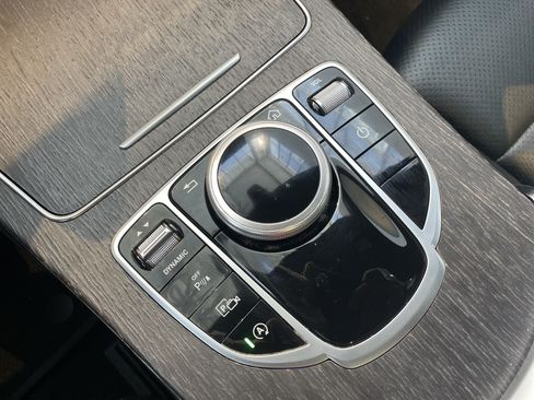 Used 2020 Mercedes-Benz C 300 Sedan image 29