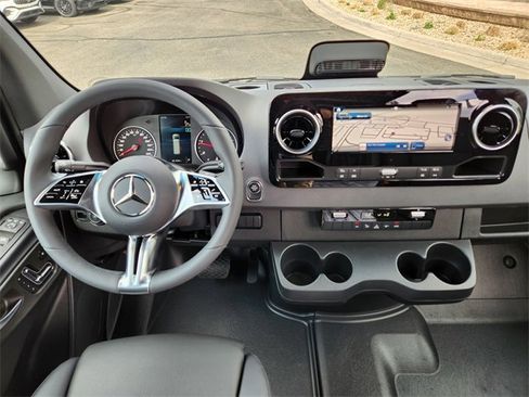 New 2025 Mercedes-Benz Sprinter 2500 image 16