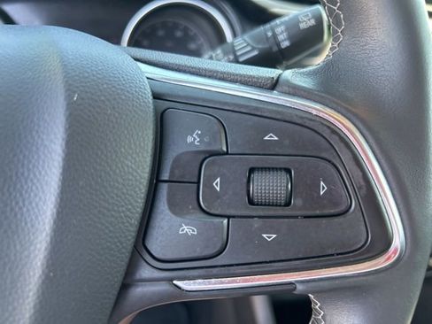 Used 2023 Buick Encore GX Preferred w/ Cold Weather Comfort Package AWD/4WD image 19