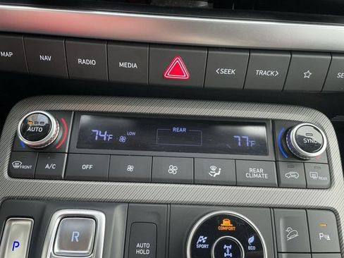 Used 2025 Hyundai Palisade SEL AWD/4WD image 19