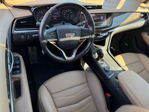 Certified 2023 Cadillac XT6 Premium Luxury w/ Platinum Package image 26