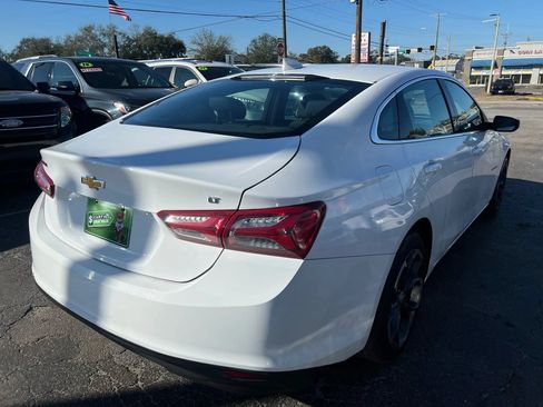 Used 2022 Chevrolet Malibu LT FWD image 5