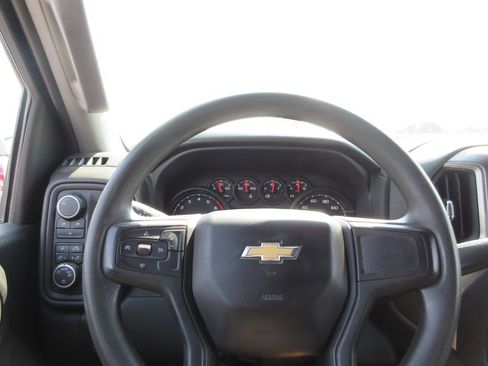 Certified 2024 Chevrolet Silverado 2500 Custom w/ Custom Value Package AWD/4WD image 30