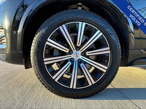 Used 2023 Volvo XC90 B5 Plus image 11