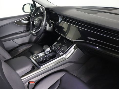 Used 2022 Audi Q7 3.0T Premium Plus image 28