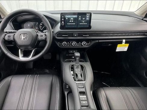 New 2026 Honda HR-V EX-L image 6