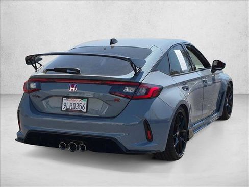 Used 2024 Honda Civic Type R image 5