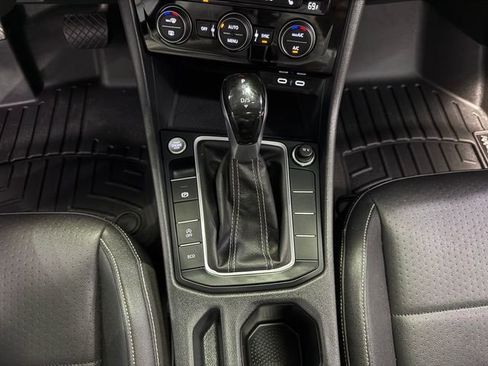 Used 2024 Volkswagen Jetta SE image 22