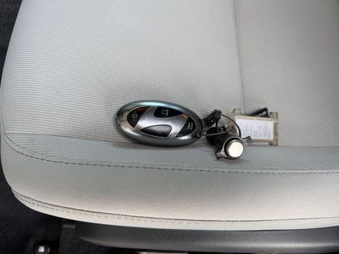 Used 2025 Hyundai Kona SEL image 22