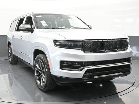 Used 2024 Jeep Grand Wagoneer L Series II w/ Quick Order Packagew 28T image 9