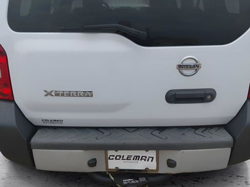 Used 2012 Nissan Xterra X AWD/4WD image 20