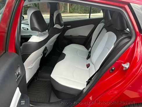 Used 2019 Toyota Prius Limited FWD image 21