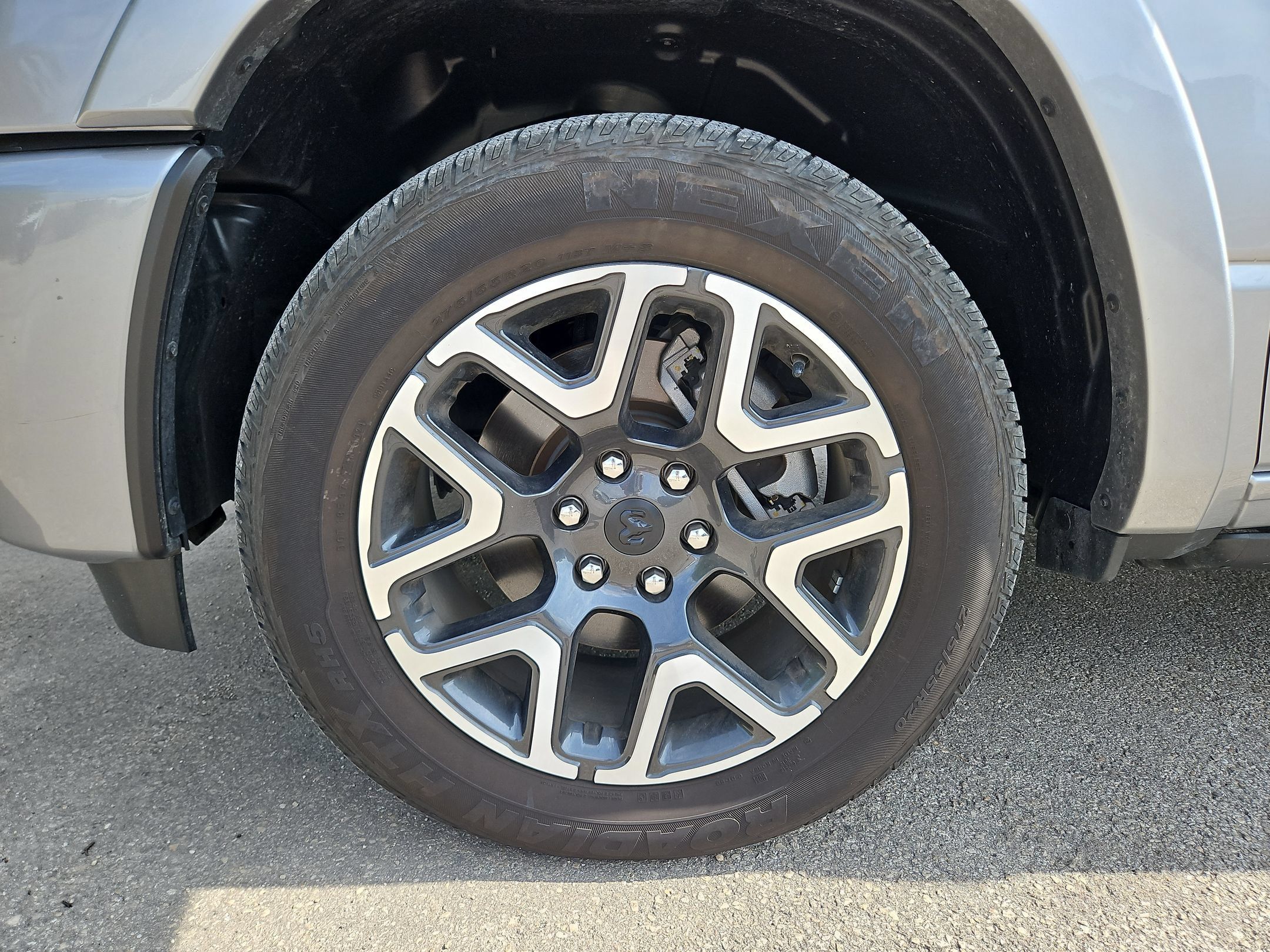 Used 2025 RAM 1500 Laramie w/ Laramie Southwest Edition AWD/4WD image 31