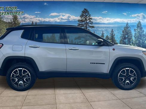 New 2026 Jeep Compass Trailhawk w/ Sun, Sound & Navigation Group image 4