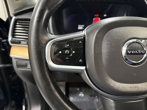 Used 2023 Volvo XC90 B5 Plus image 19