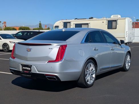 Used 2019 Cadillac XTS Luxury FWD image 5