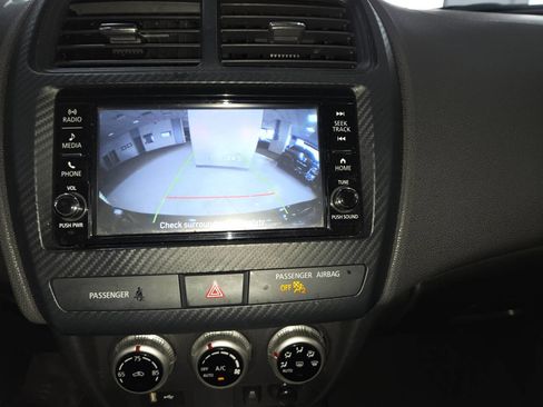 Used 2023 Mitsubishi Outlander Sport AWD image 34
