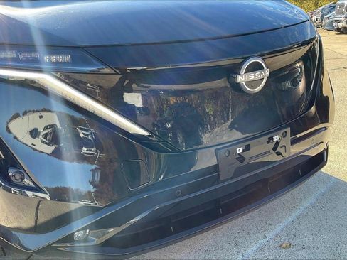 Certified 2024 Nissan Ariya AWD image 32