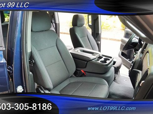 Used 2022 Chevrolet Silverado 1500 Custom w/ Safety Confidence Package AWD/4WD image 20