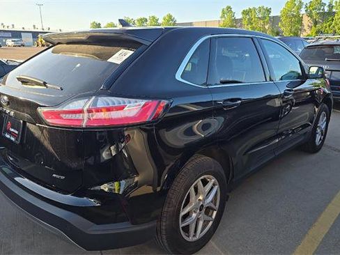 Used 2024 Ford Edge SEL AWD/4WD image 4