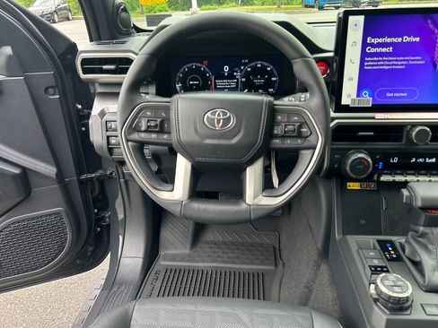 New 2026 Toyota 4Runner TRD Off-Road Premium AWD/4WD image 21