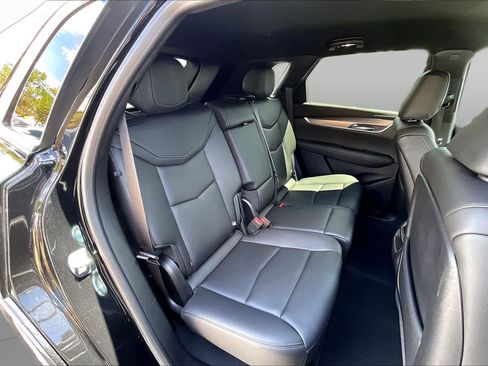 Used 2023 Cadillac XT5 Luxury AWD/4WD image 26