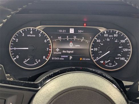 Used 2022 Nissan Pathfinder SL image 17