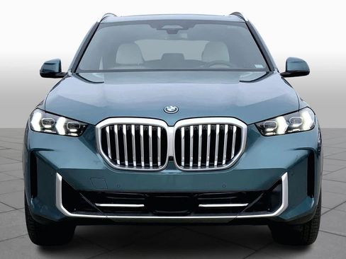 New 2026 BMW X5 xDrive50e w/ Executive Package image 3