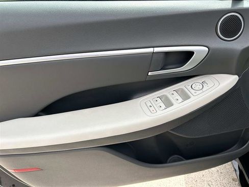 Used 2024 Hyundai Sonata SEL image 25