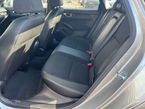 Used 2025 Honda Civic Sport image 24