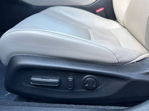 Certified 2023 Honda Accord Touring image 14