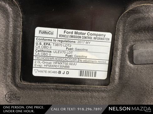 Used 2017 Ford Edge Titanium w/ Equipment Group 301A AWD/4WD image 53