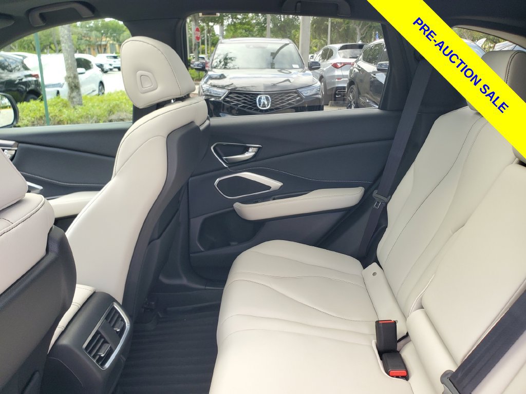 Used 2025 Acura RDX SH-AWD image 12