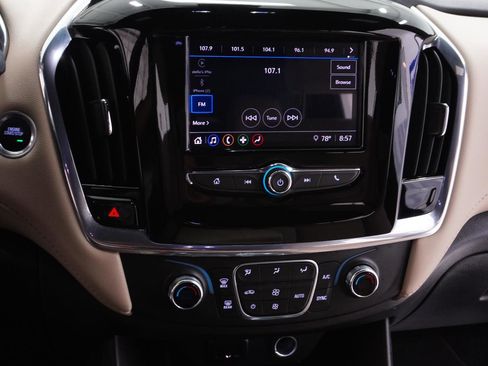 Used 2023 Chevrolet Traverse LS w/ Midnight/Sport Edition image 24