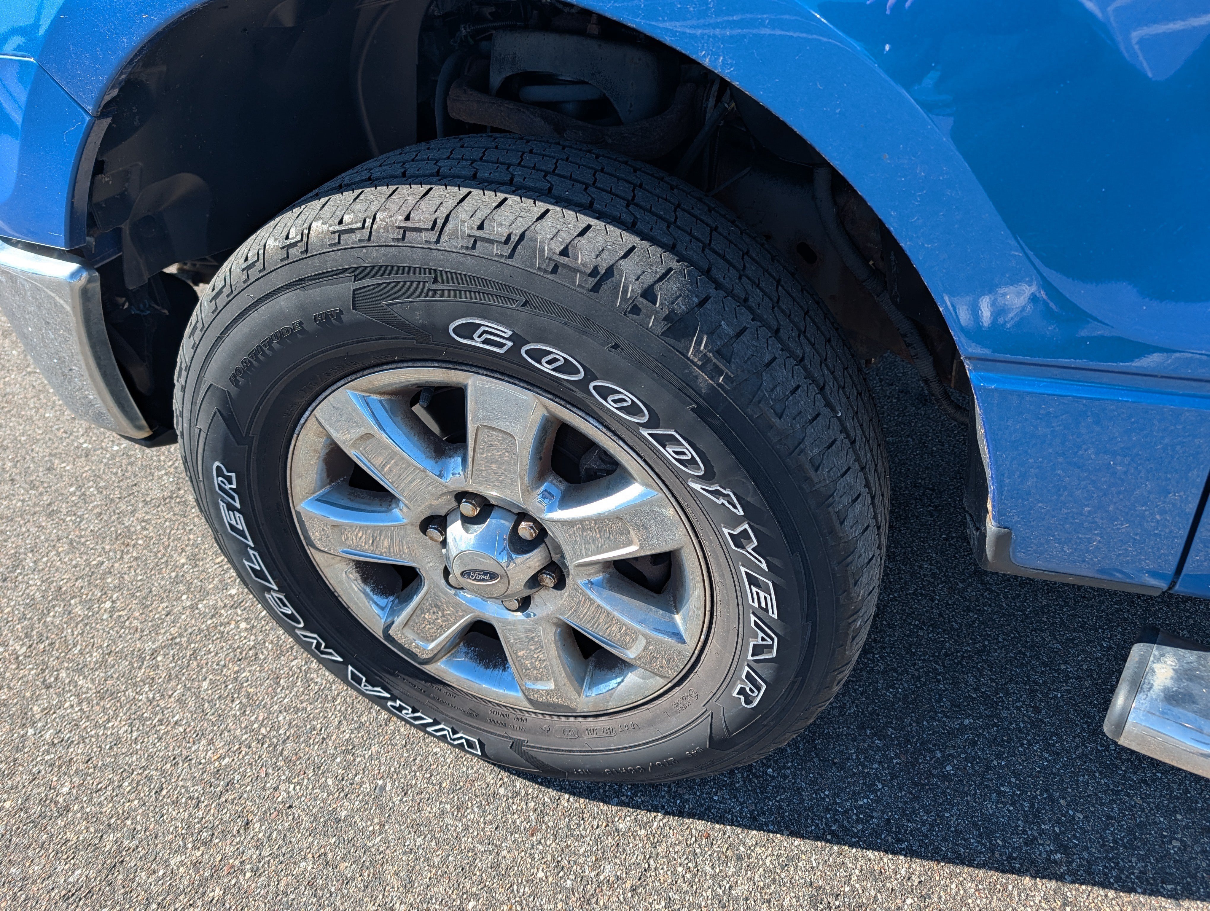 Used 2014 Ford F150 XLT w/ Equipment Group 302A Luxury AWD/4WD image 6