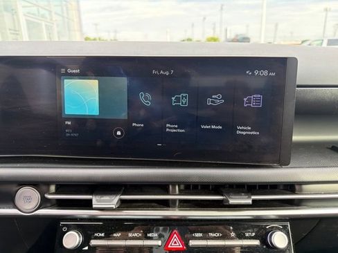 Used 2025 Hyundai Santa Cruz SE AWD/4WD image 24