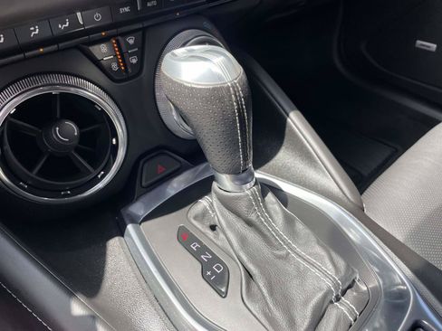 Used 2018 Chevrolet Camaro SS RWD image 15
