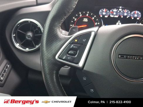 Used 2022 Chevrolet Camaro SS RWD image 23
