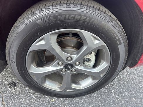 Used 2024 Ford Escape ST-Line image 21