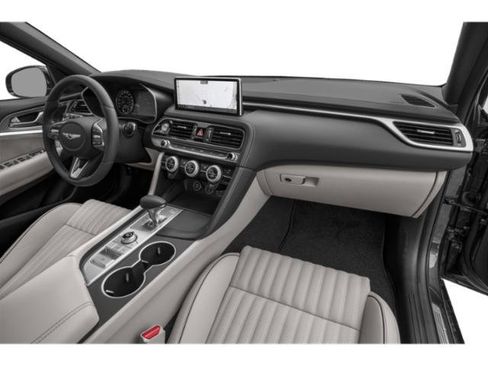 Used 2022 Genesis G70 3.3T image 18