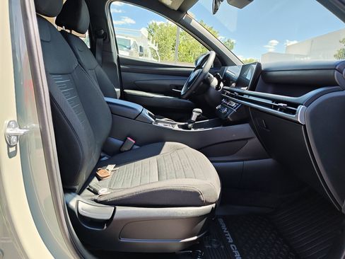 Used 2025 Hyundai Santa Cruz SE FWD image 29